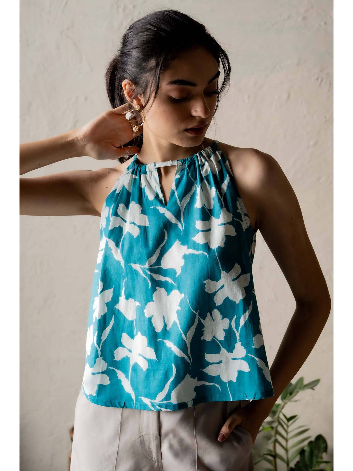 Serene Shade Top - Blue | HT67 - view 3