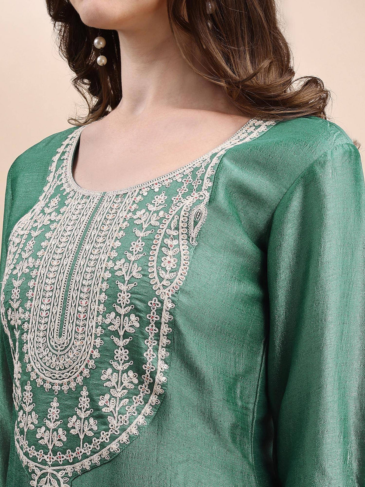 Women Lavender Silk Blend Embroidered Straight Kurta | KDG - view 12
