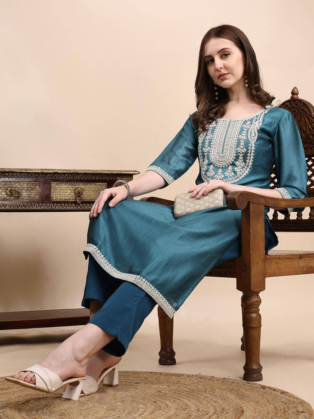 Women Lavender Silk Blend Embroidered Straight Kurta | KDG - view 19