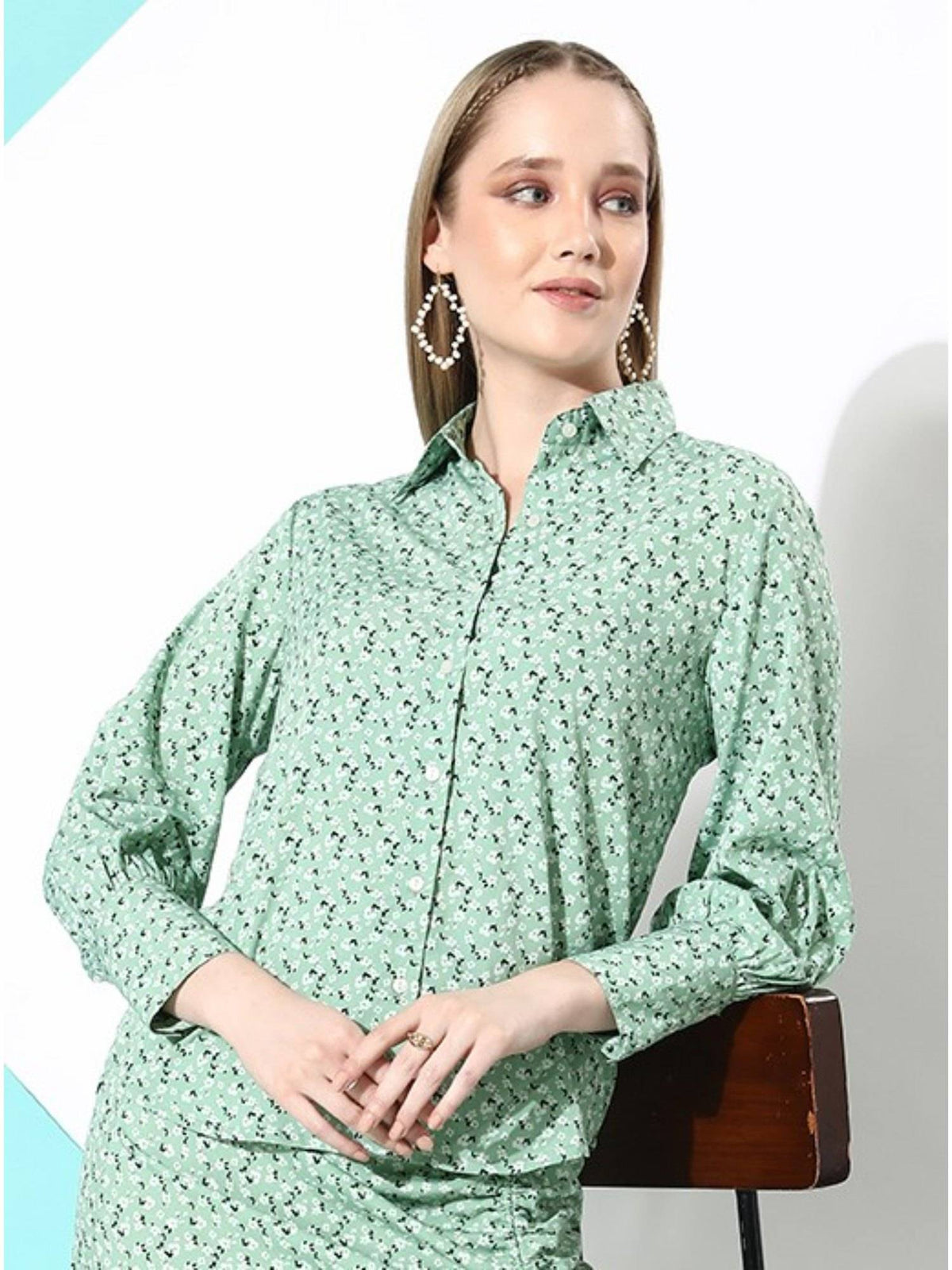 Women Green Comfort Tailored Fit Printed Casual Shirt | S67 - view 19