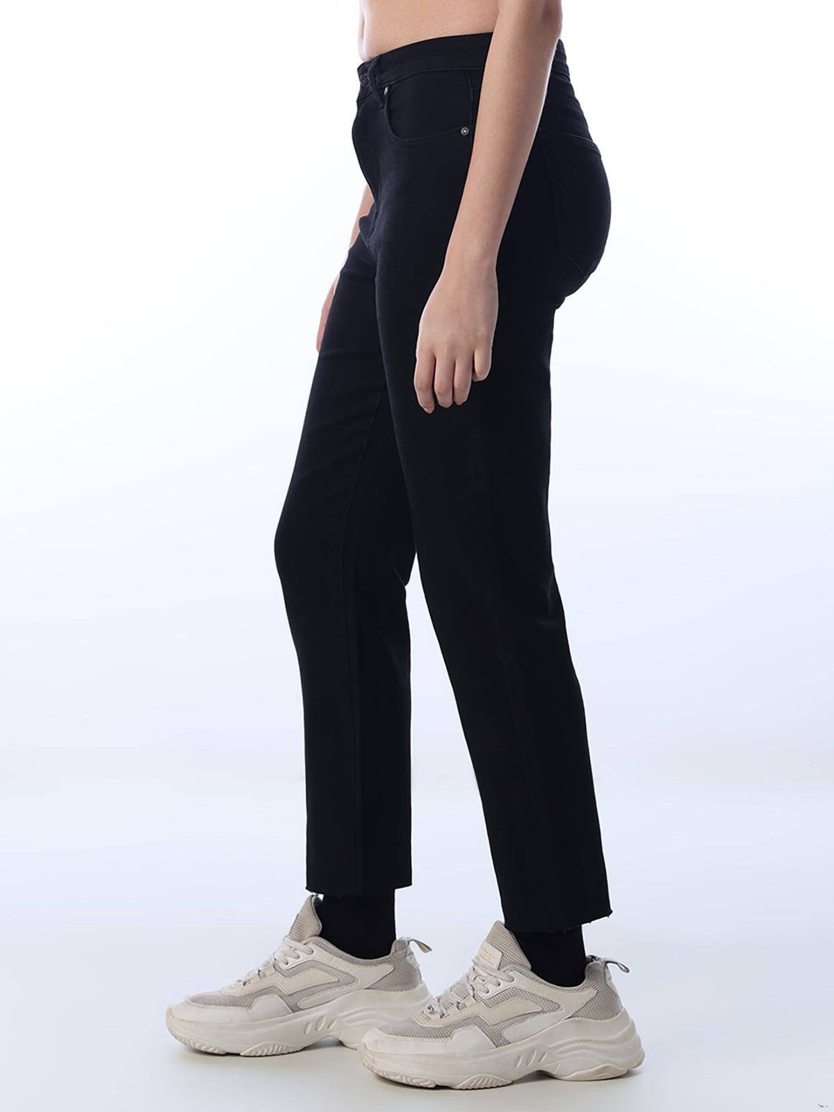 Women Solid Straight Fit Black Jeans | BG78 - view 3