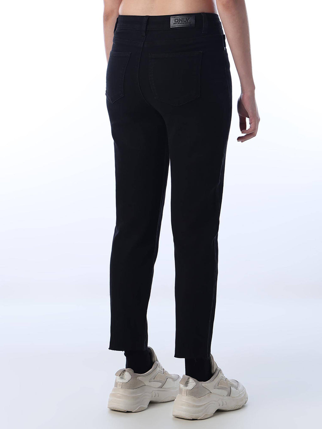 Women Solid Straight Fit Black Jeans | BG78 - view 4