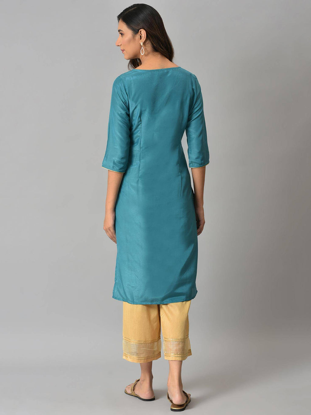 Green Floral Printed Sequined Ethnic Kurta | FY93 - view 2