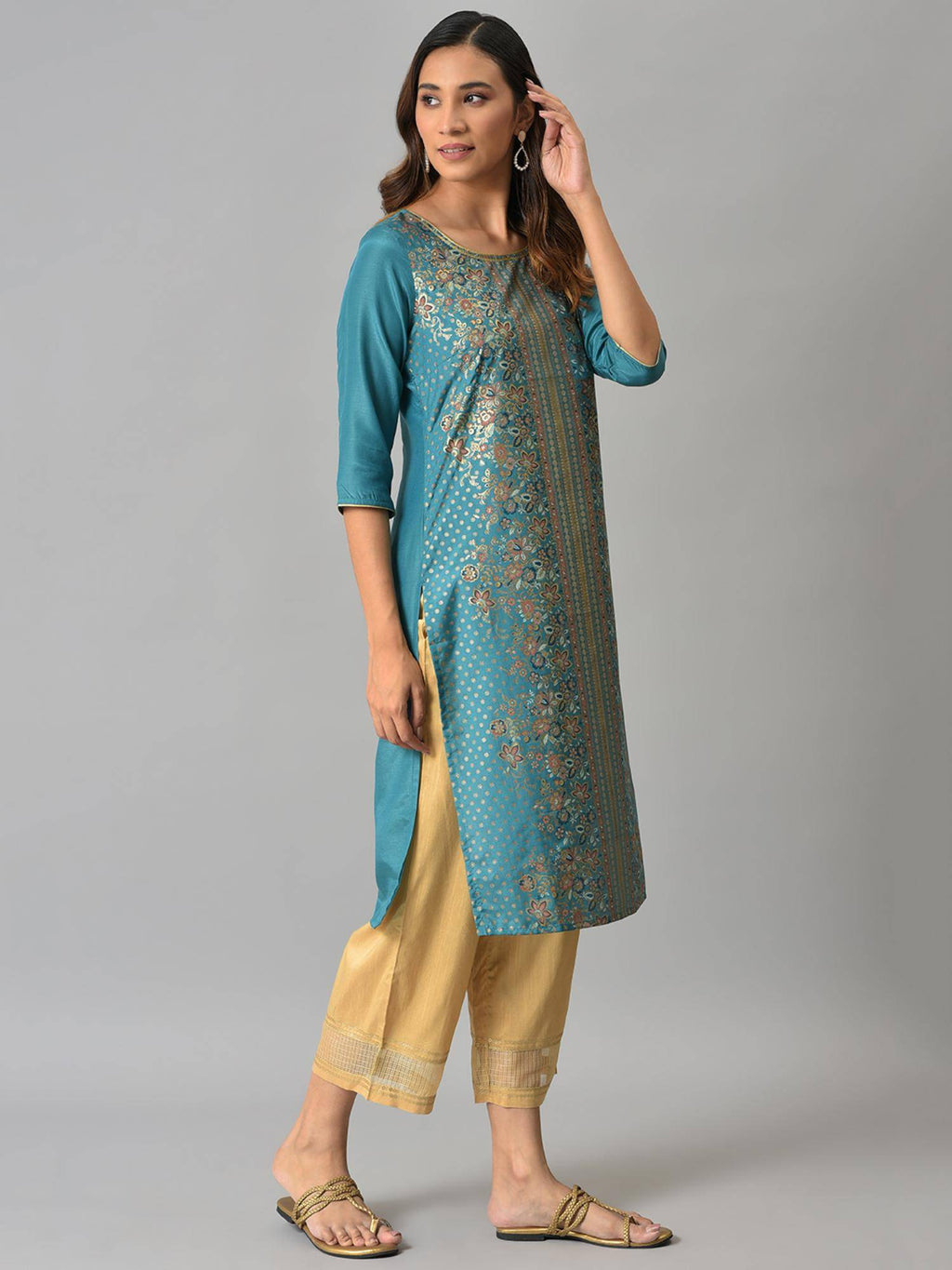Green Floral Printed Sequined Ethnic Kurta | KDG - view 4