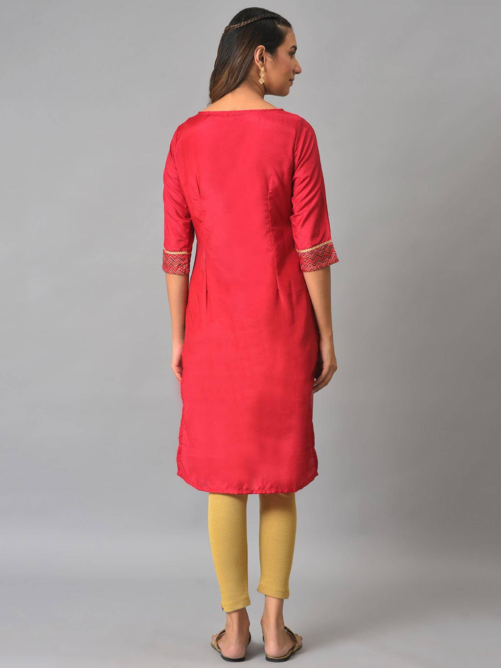 Red Printed Round Neck Kurta with Lace Detail | KDG - view 2