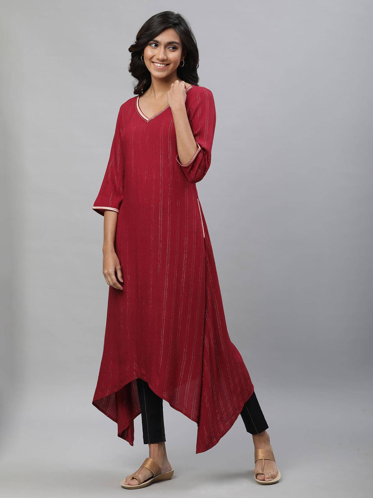 Maroon Embroidered Asymmetrical Kurta | KDG - view 3