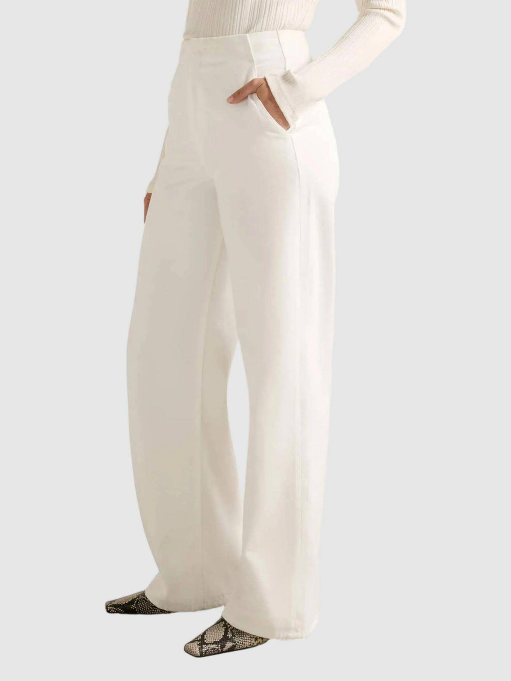 Beth Wide Leg Jeans | BG78 - view 3