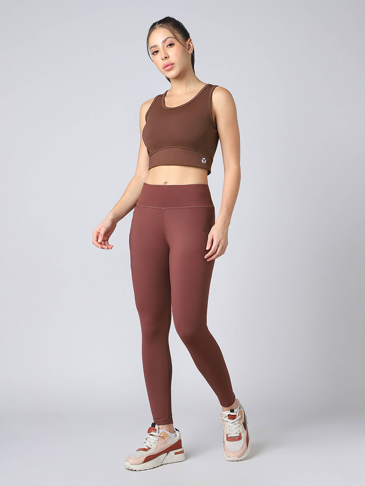 Women Slim Fit Scoop Neck Sports Bra With Elastic Plus Workout Support Green | sb09 - view 11
