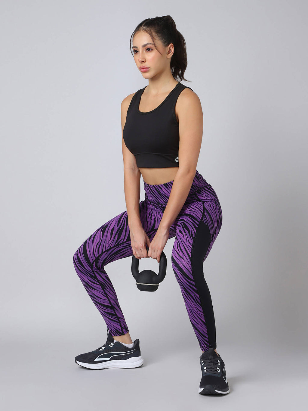 Women Slim Fit Scoop Neck Sports Bra With Elastic Plus Workout Support Green | sb09 - view 29