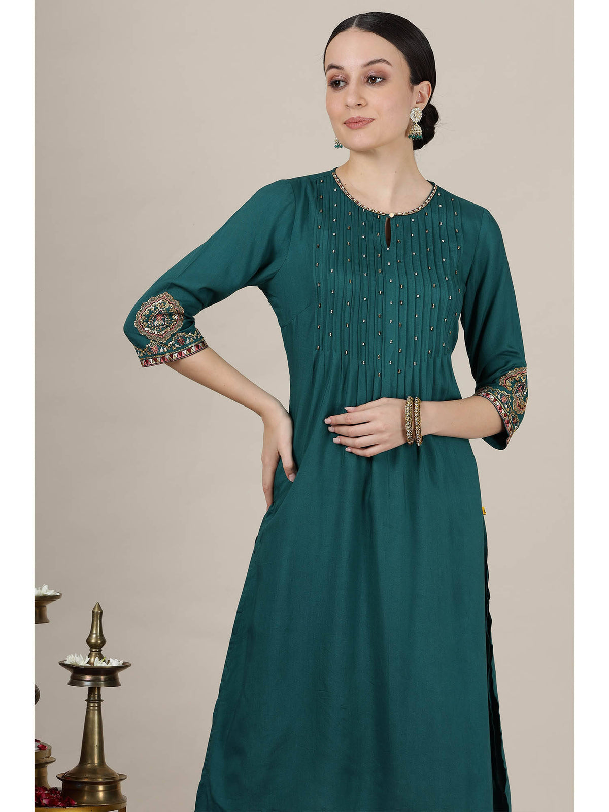 Emerald Green Sequined Straight Kurta with Pleated Yoke | U3S - view 2