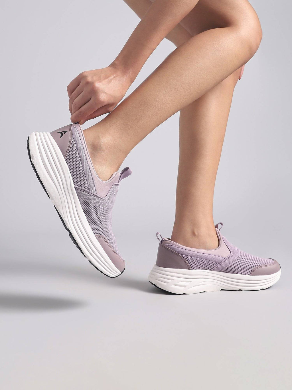 Womens Runova Walking Shoes - Lavender | SH9 - view 7