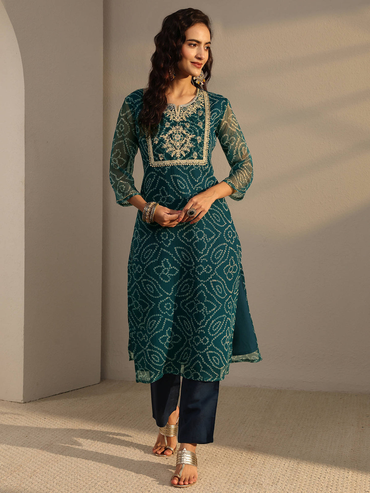 Green Bandhani Printed Straight Kurta with Lining | FY93 - view 2