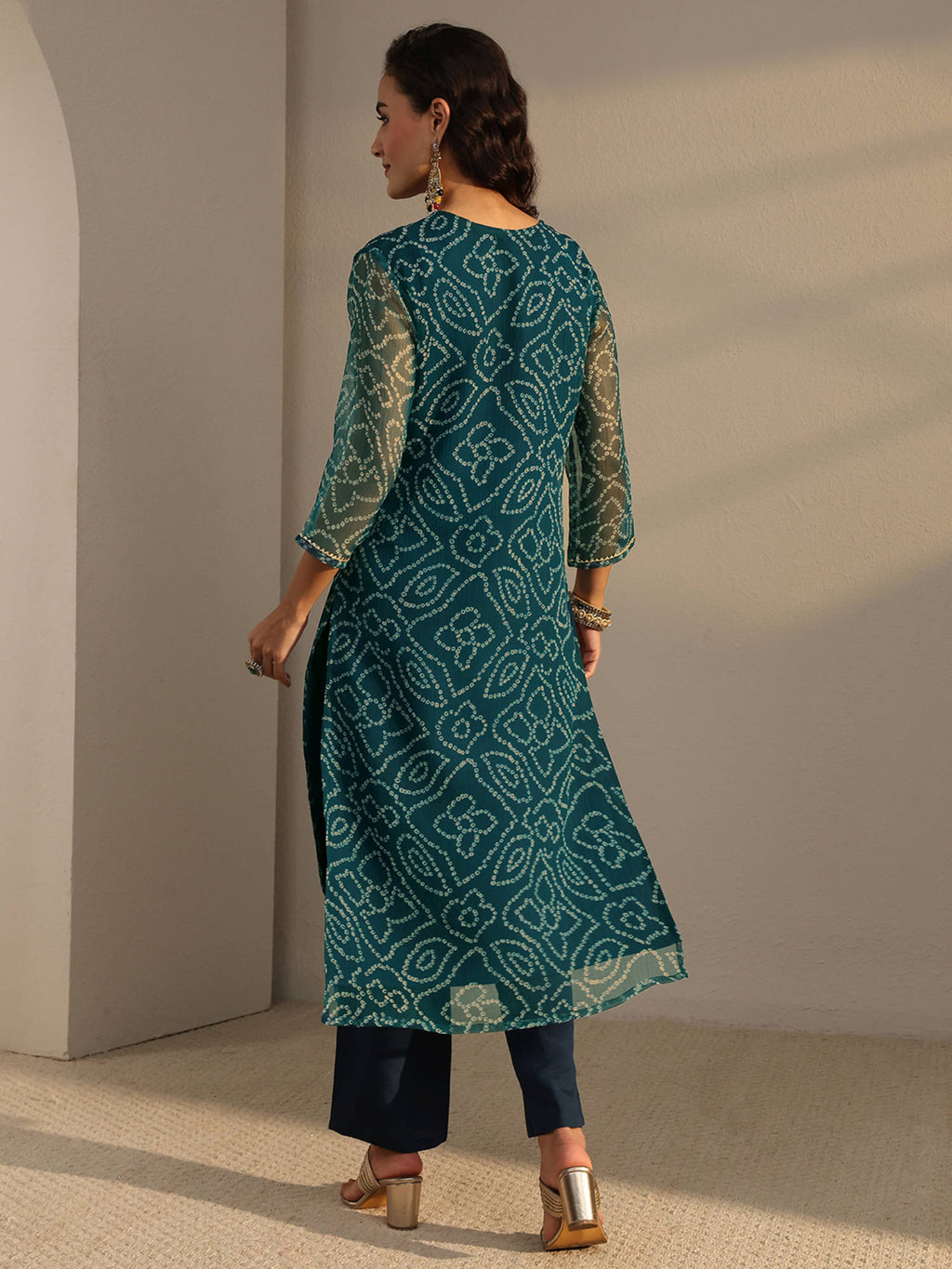 Red Bandhani Printed Straight Kurta with Lining | U3S - view 10