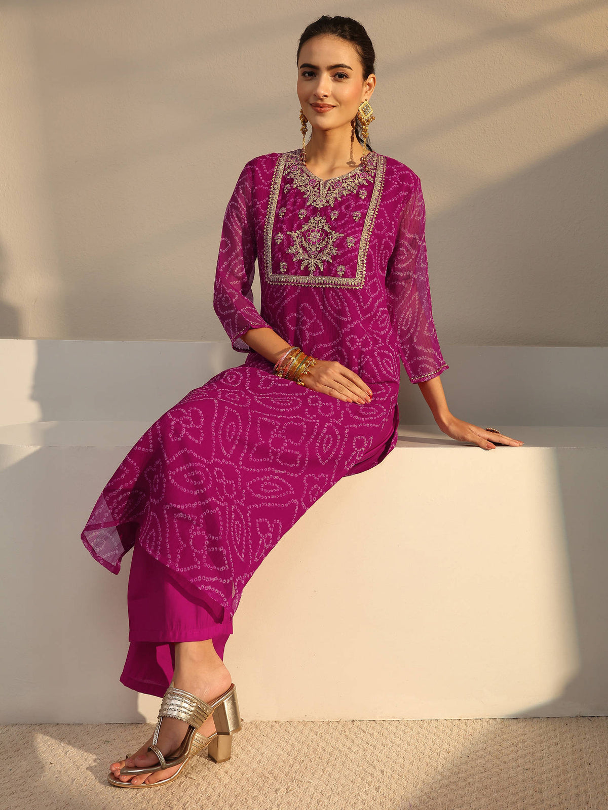 Red Bandhani Printed Straight Kurta with Lining | FY93 - view 16