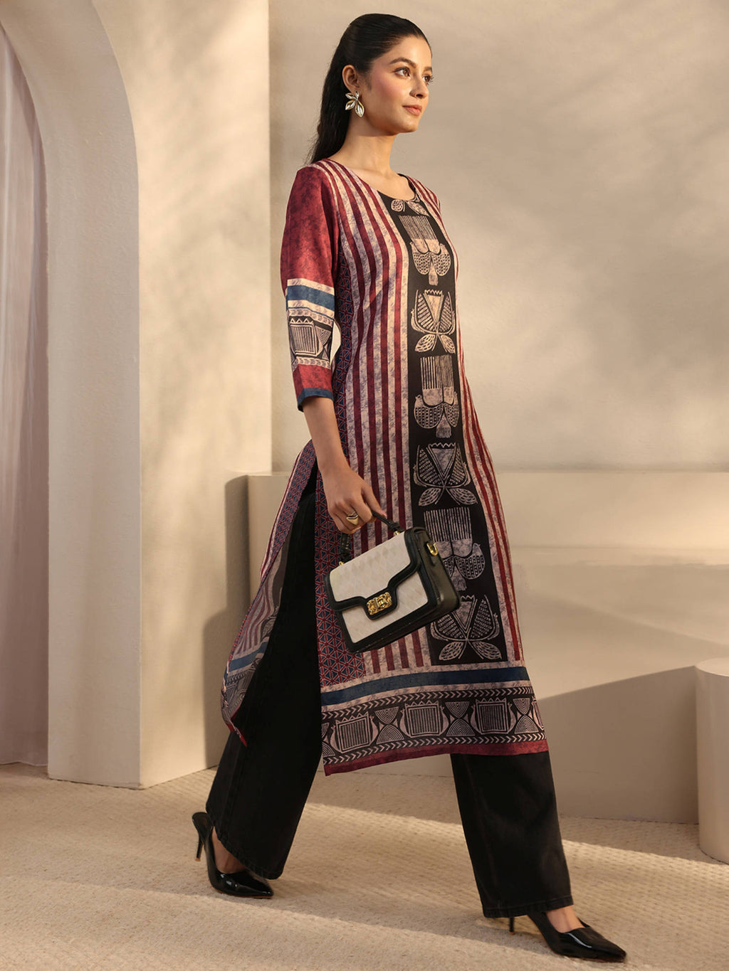 Maroon Striped Printed Straight Kurta | U3S - view 2