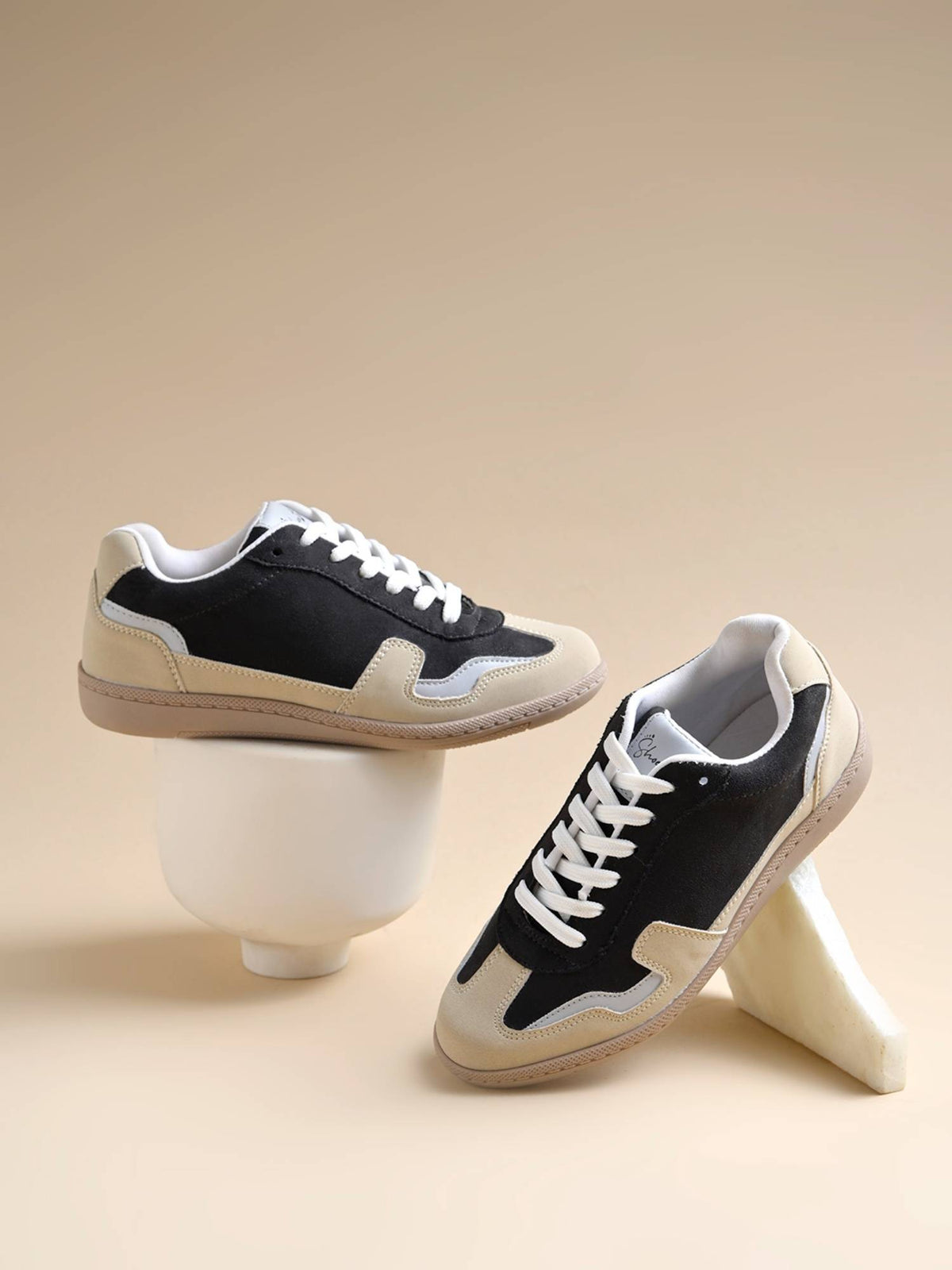 Women Black Suede Sneakers | SN09 - view 4
