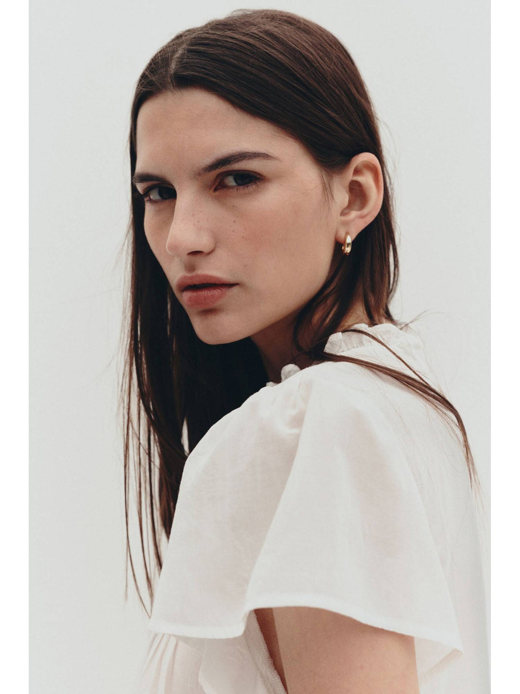 Women White Puff-Sleeved Blouse | S67 - view 2