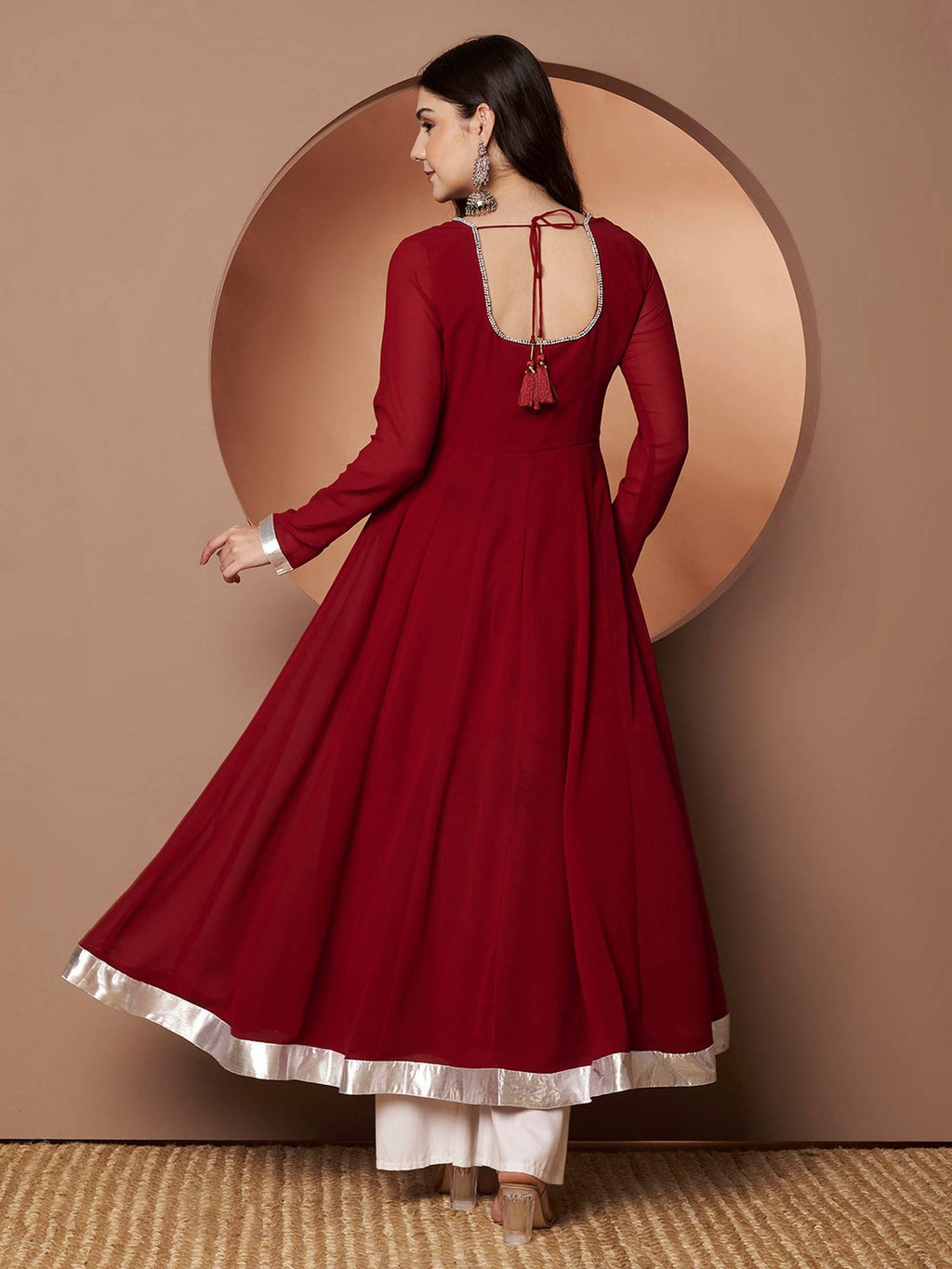 Women Off-White Georgette Hand Embroidery Anarkali Kurta | U3S - view 16