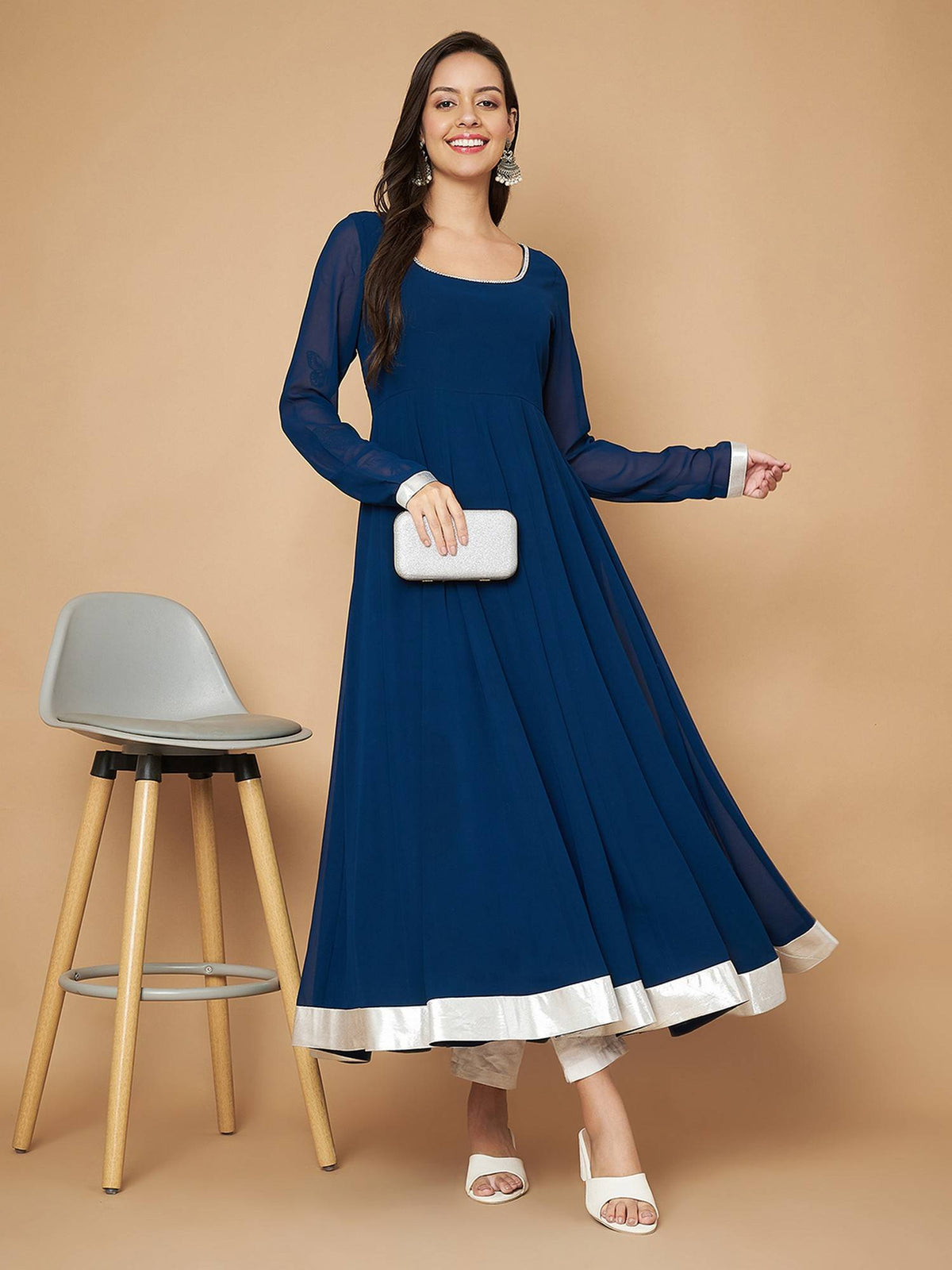 Women Off-White Georgette Hand Embroidery Anarkali Kurta | U3S - view 44