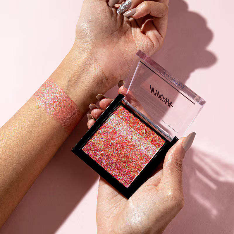 Highlighter Combo - Palette + Fan Makeup Brush | T32 - view 2
