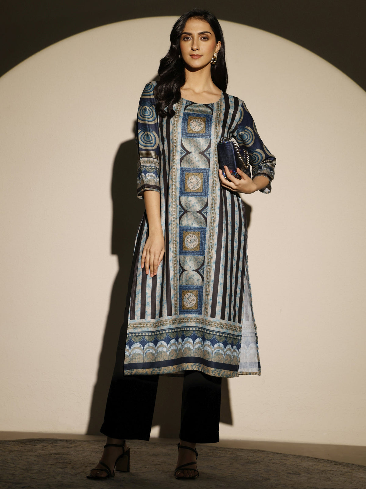 Libas Blue Printed Cotton Blend Straight Kurta