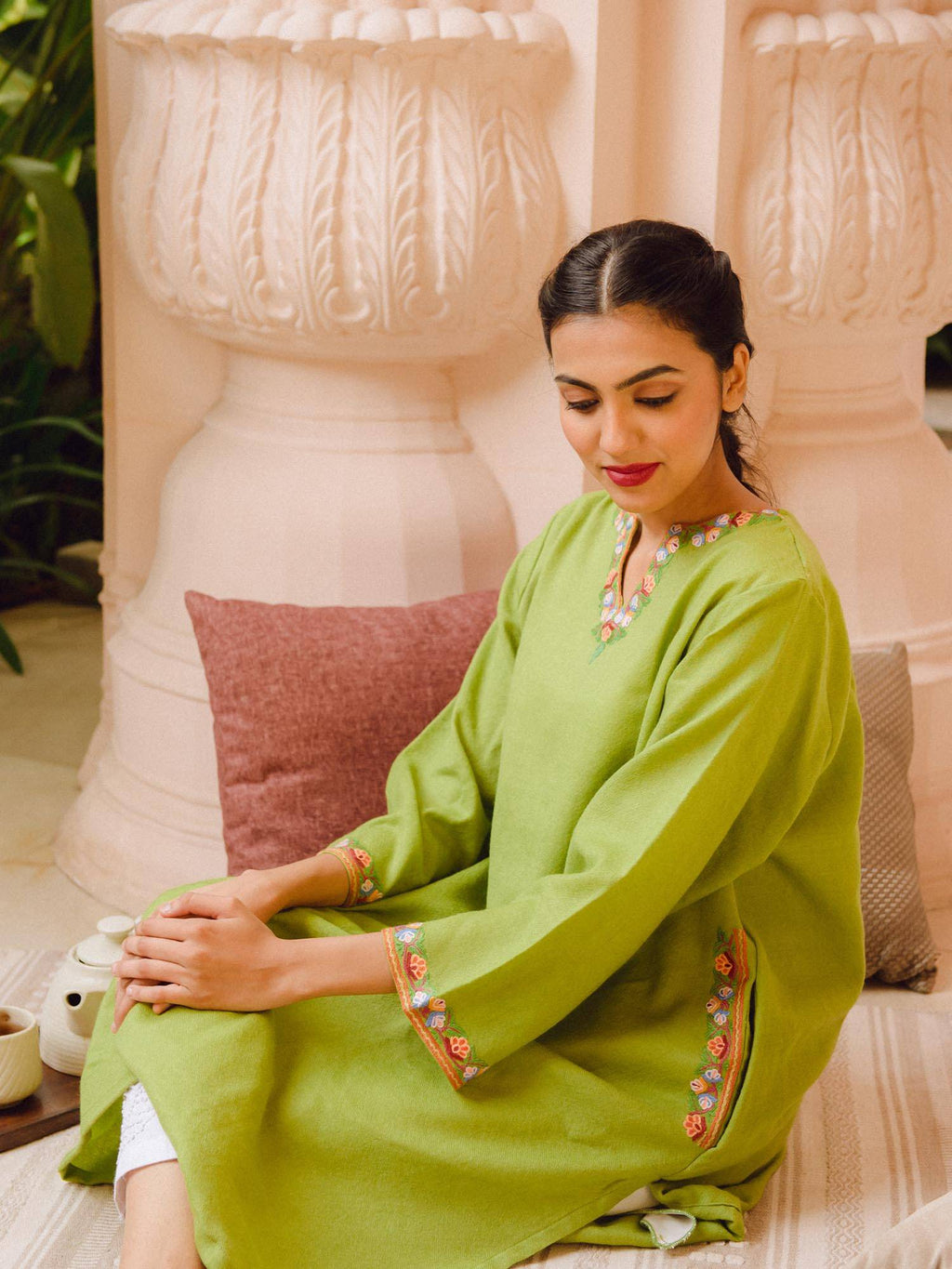 Moss Green Kashmiri Loose Woollen Phiran Kurta with Side Pockets | KDG - view 2
