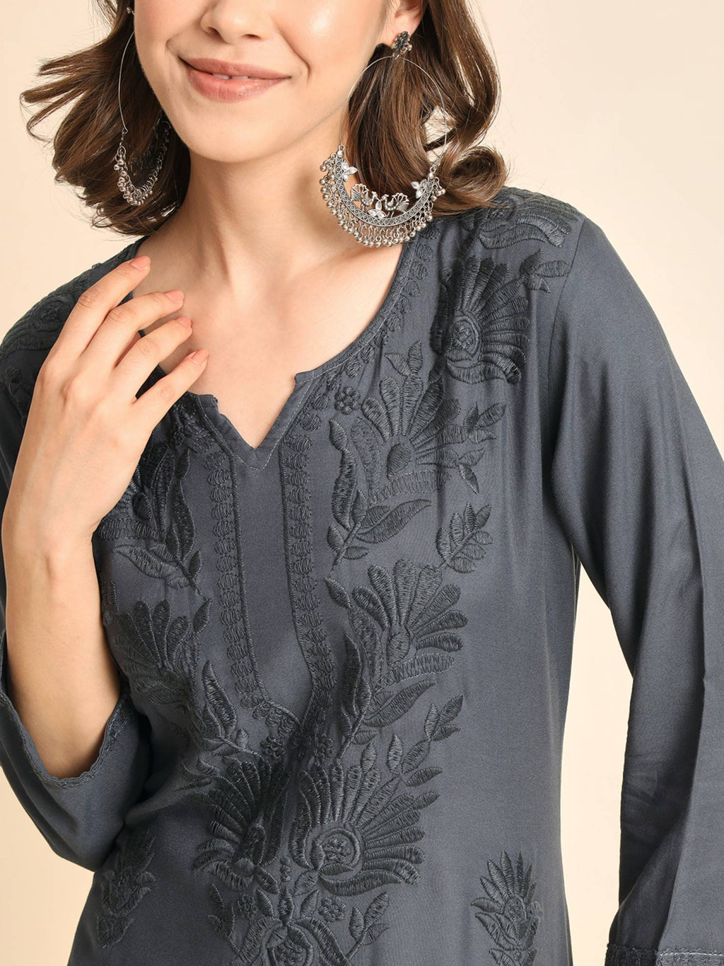 Women's Classic Embroidered Daily Wear Green Kurta | U3S - view 9