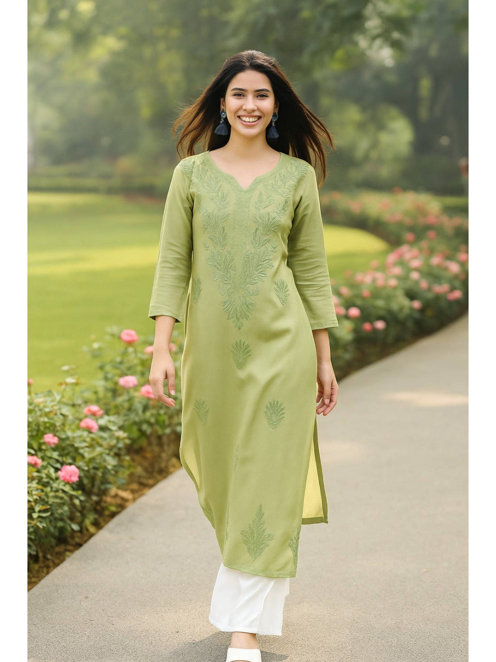 Women's Classic Embroidered Daily Wear Green Kurta | U3S - view 5