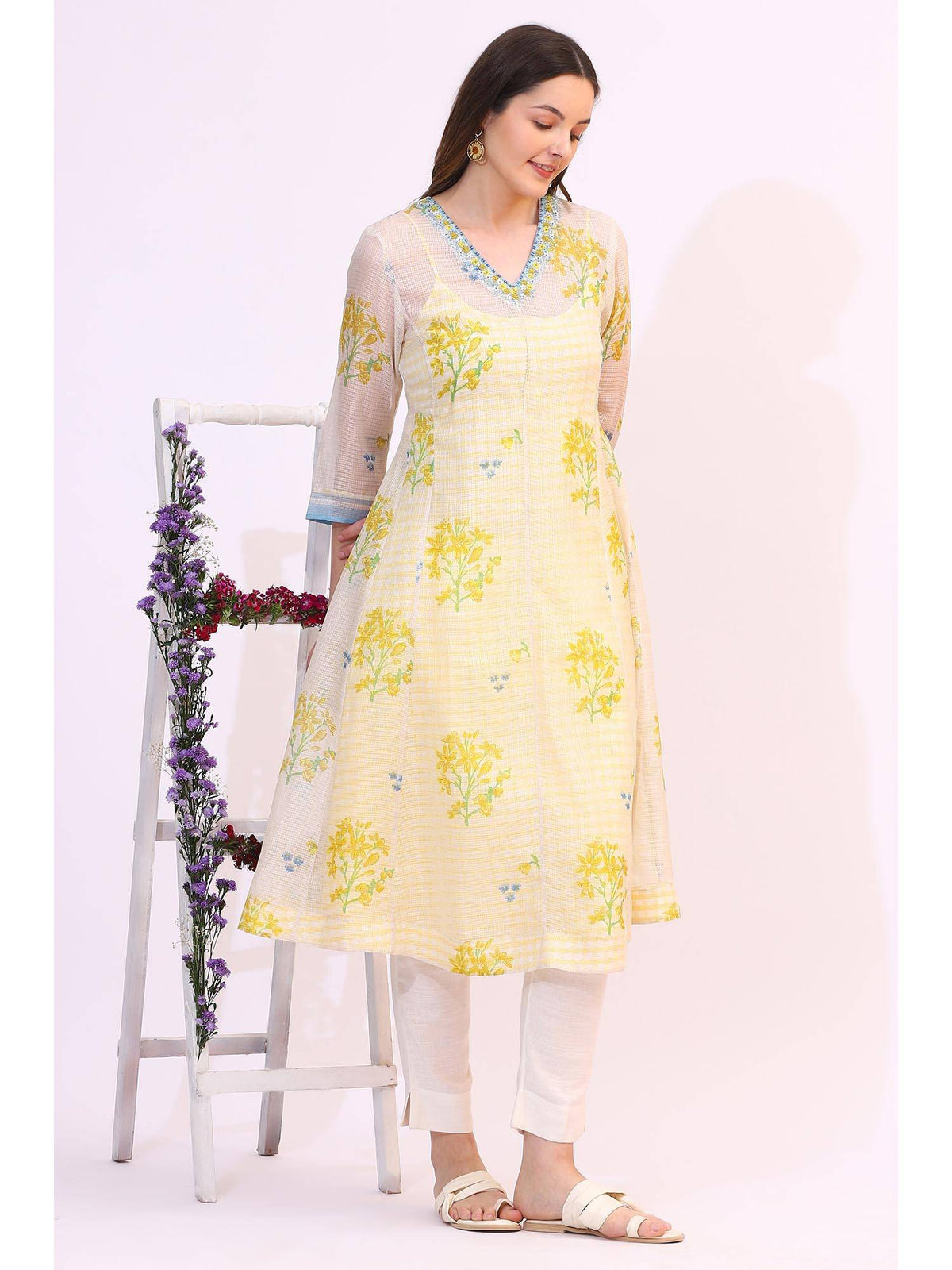 Off White Floral Printed Sequined Kota Layered Kurta | FY93 - view 6
