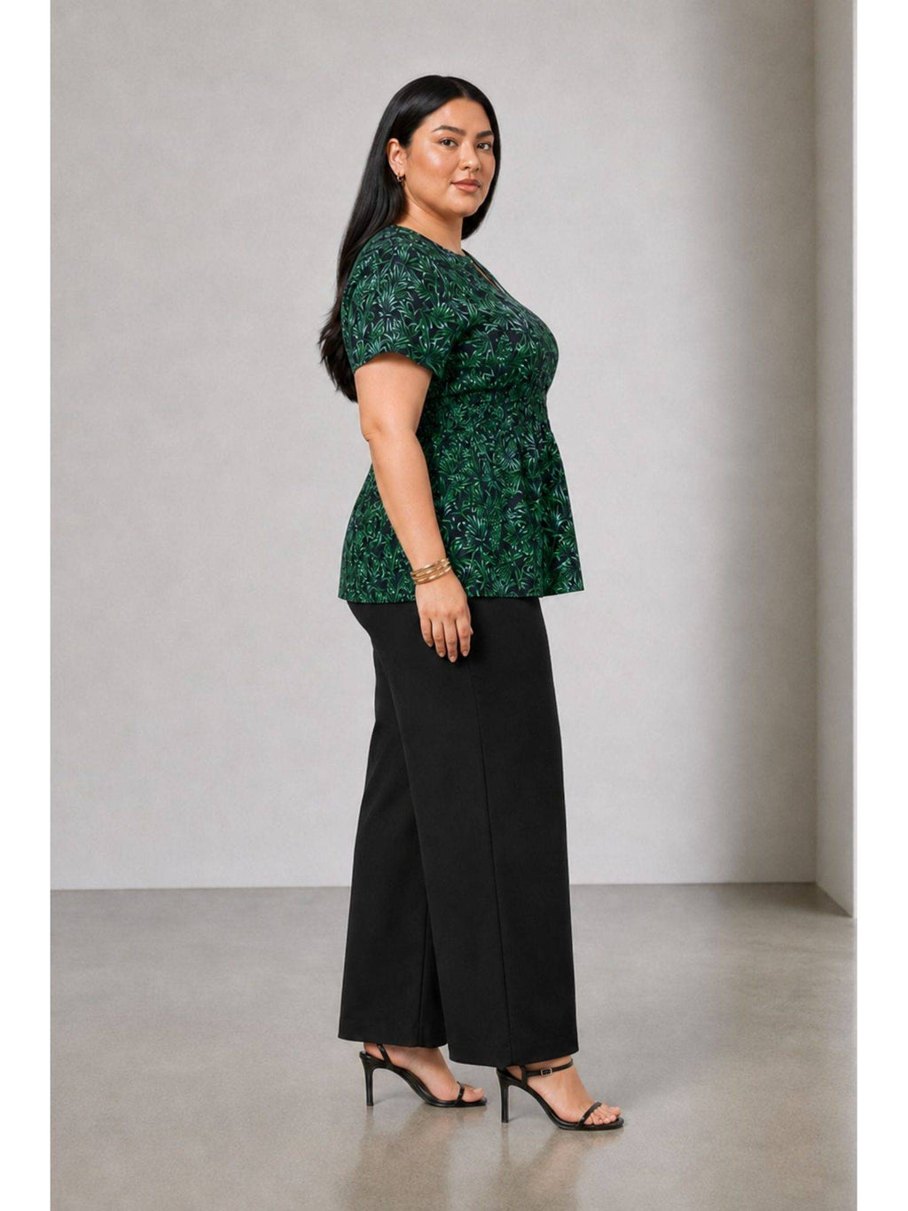 Green Tropical Viscose Fitted Waist Peplum Plus Size Top | pt51 - view 3