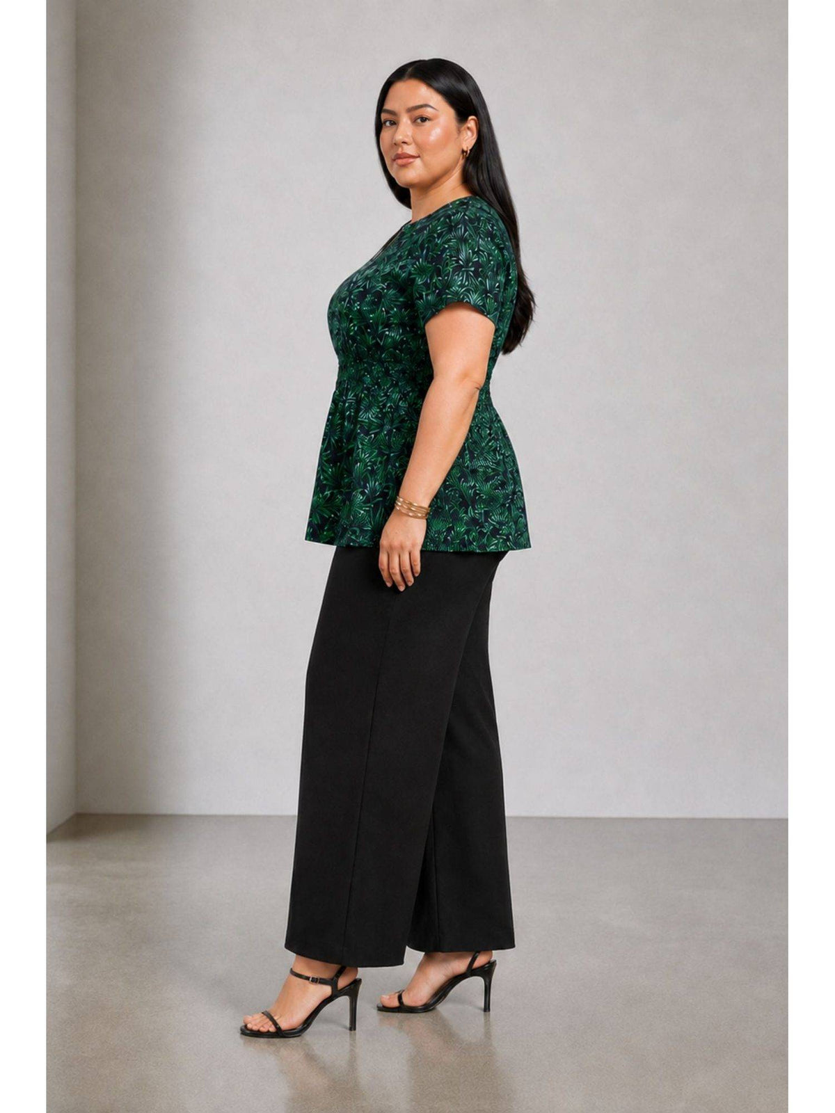 Green Tropical Viscose Fitted Waist Peplum Plus Size Top | pt51 - view 5