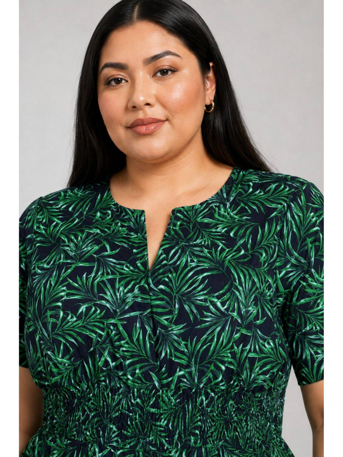 Green Tropical Viscose Fitted Waist Peplum Plus Size Top | pt51 - view 6