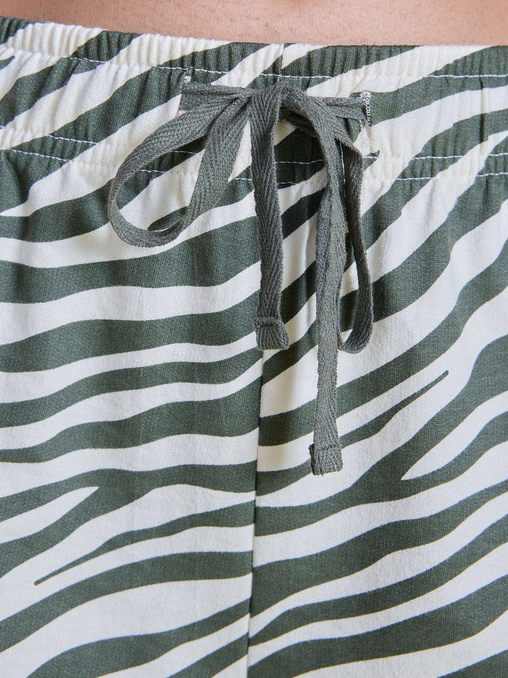 Printed Terry Shorts NYAT287 Zebra Green - view 6