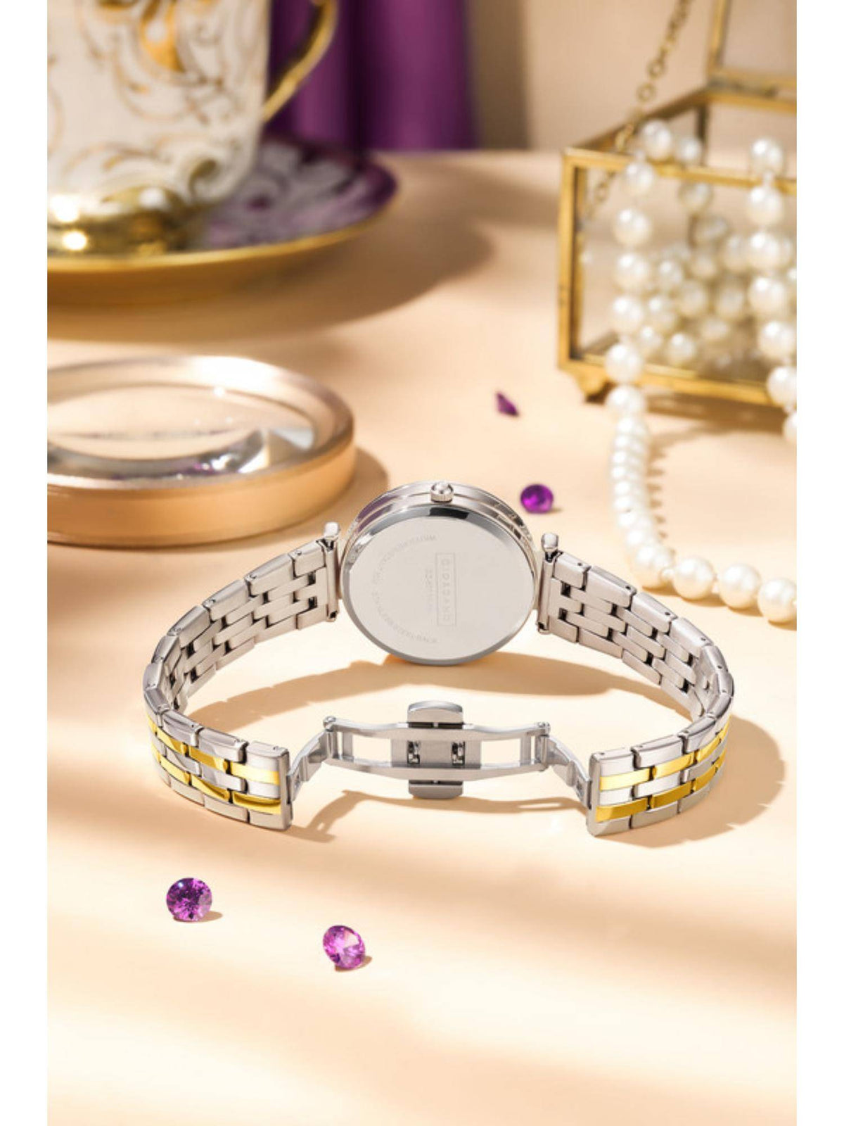 Exquisite Analog Watch for Women - White | W92 - view 30