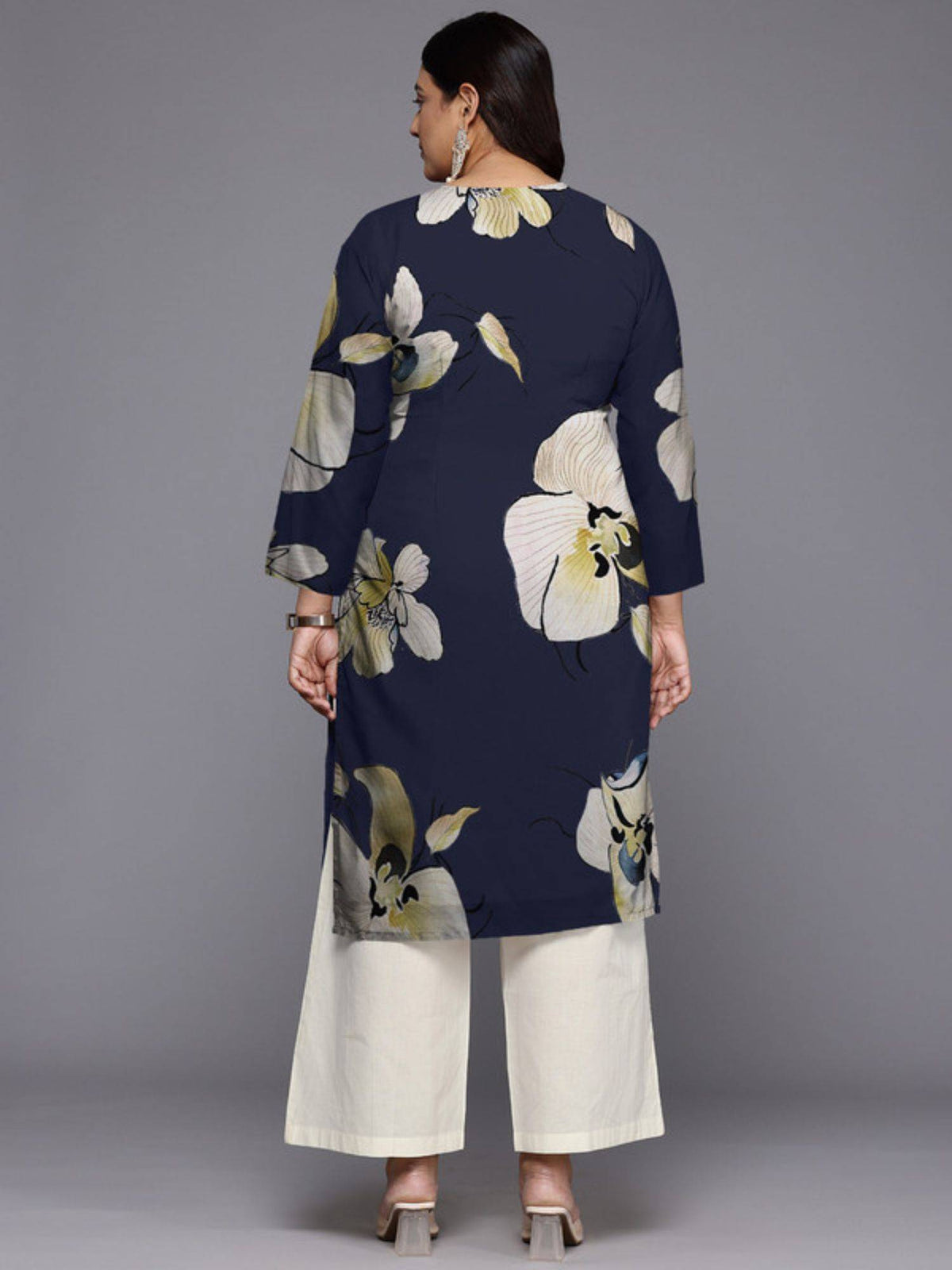 Blue Women Floral Printed Sequinned Floral Georgette Kurta | U3S - view 5