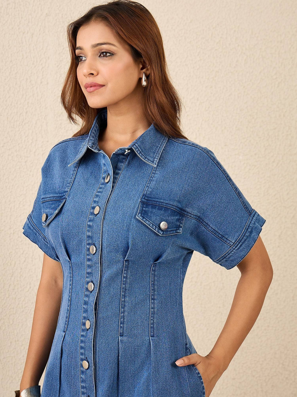 Women's Waist Fitted Denim Midi Dress | D56 - view 5