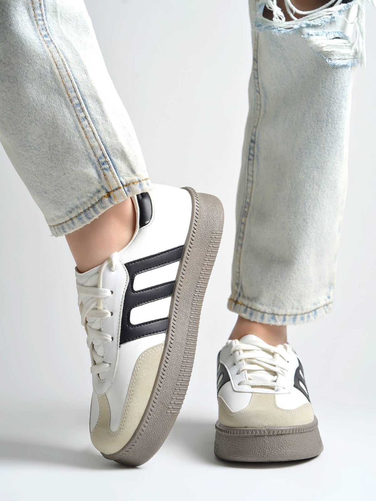 Women White Sneakers | SN09 - view 4