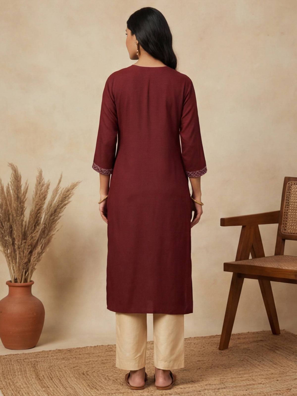 Women Maroon Thread Embroidered Cotton Kurta | KDG - view 3
