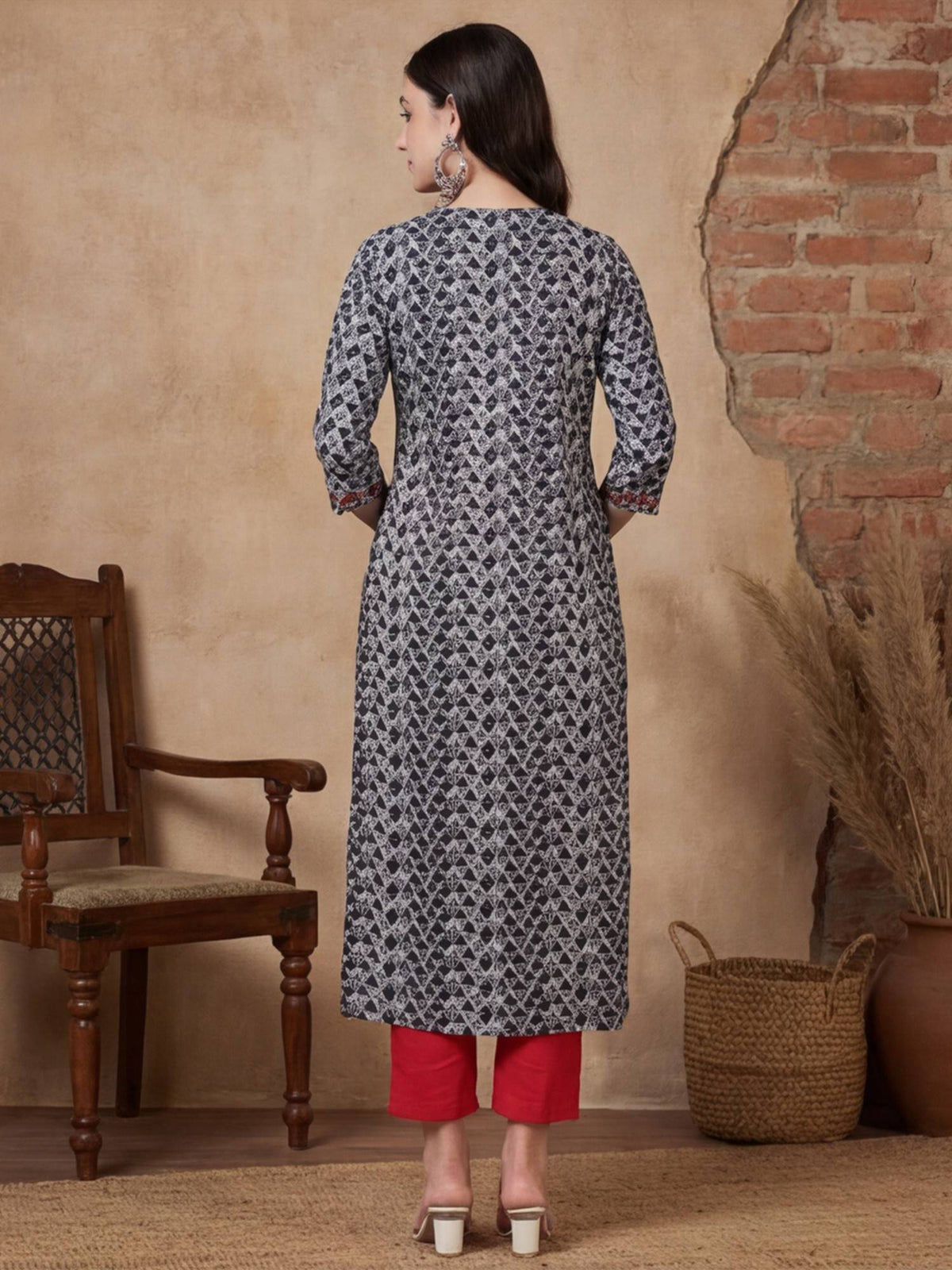 Women Print Pure Cotton Straight Kurta | FY93 - view 15