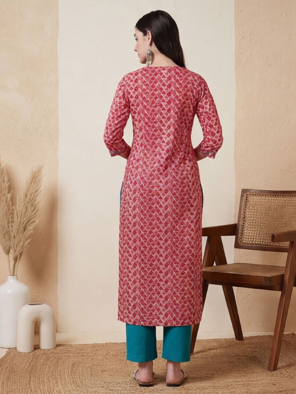 Women Green Geometric Print Pure Cotton Straight Kurta | U3S - view 15