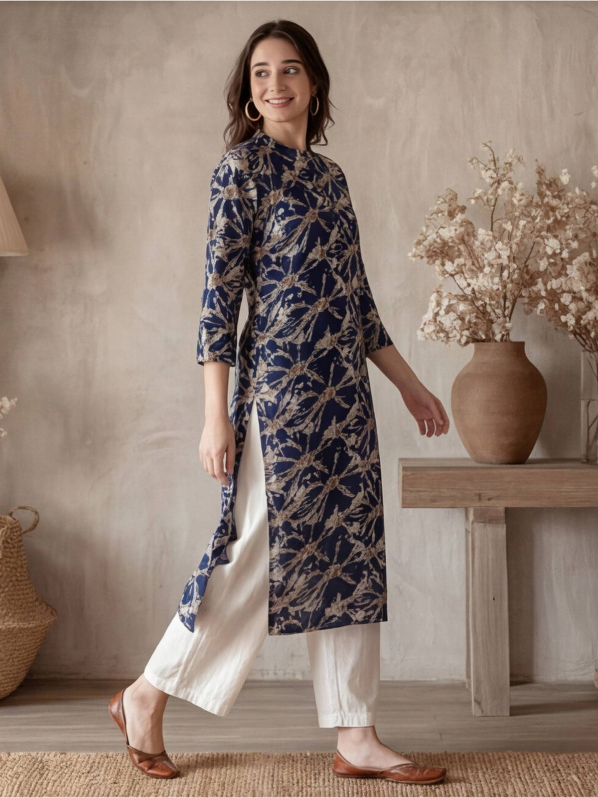 Women Maroon Thread Embroidered Cotton Kurta | KDG - view 8