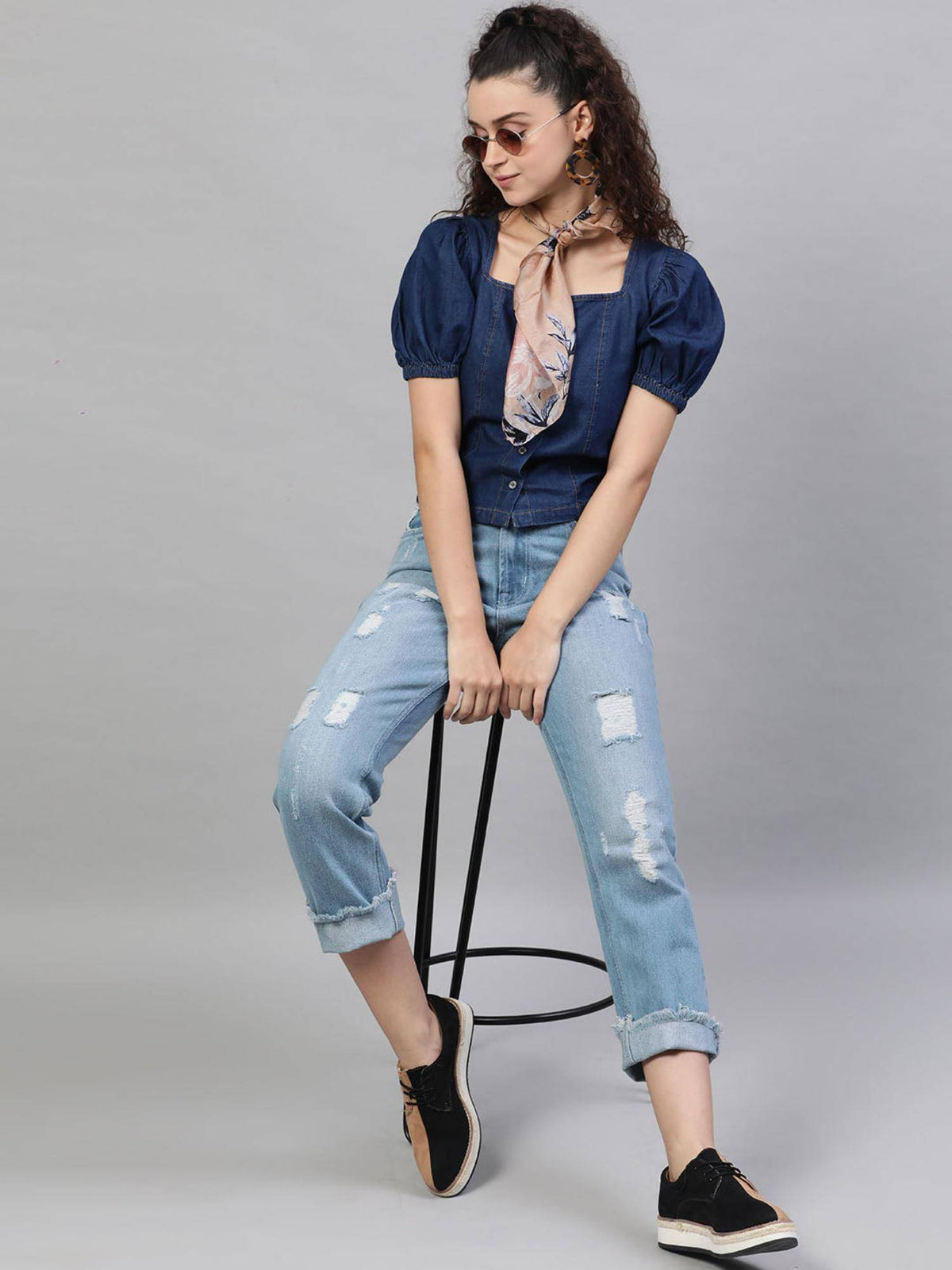Blue Relaxed Fit Mid Rise Distressed Jeans | RF89 - view 4