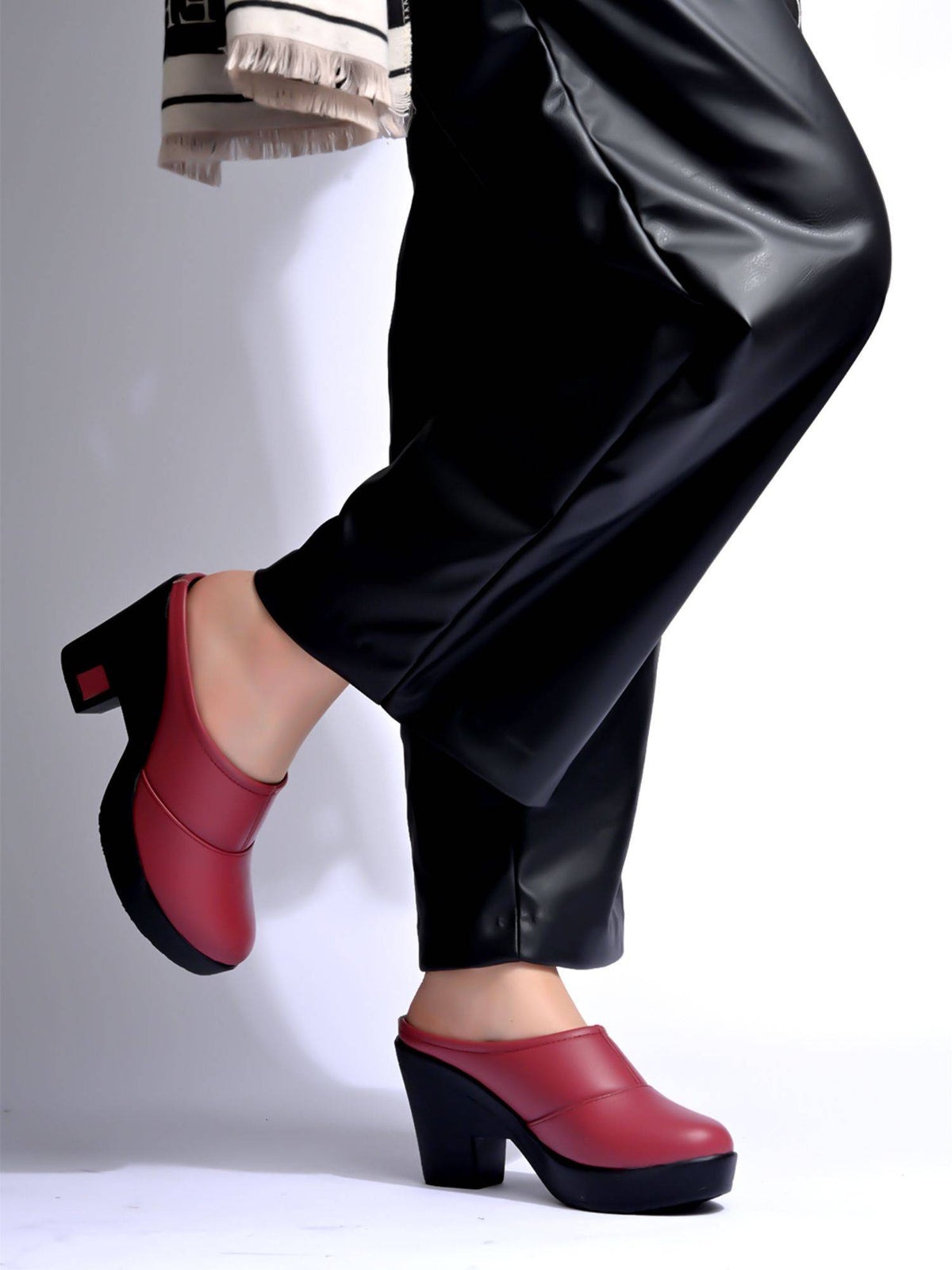 Stylish Smart Casual Black Pumps | H78 - view 6