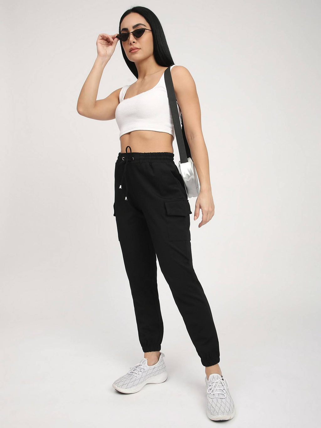 Black Solid Relaxed Joggers | WJ89 - view 2