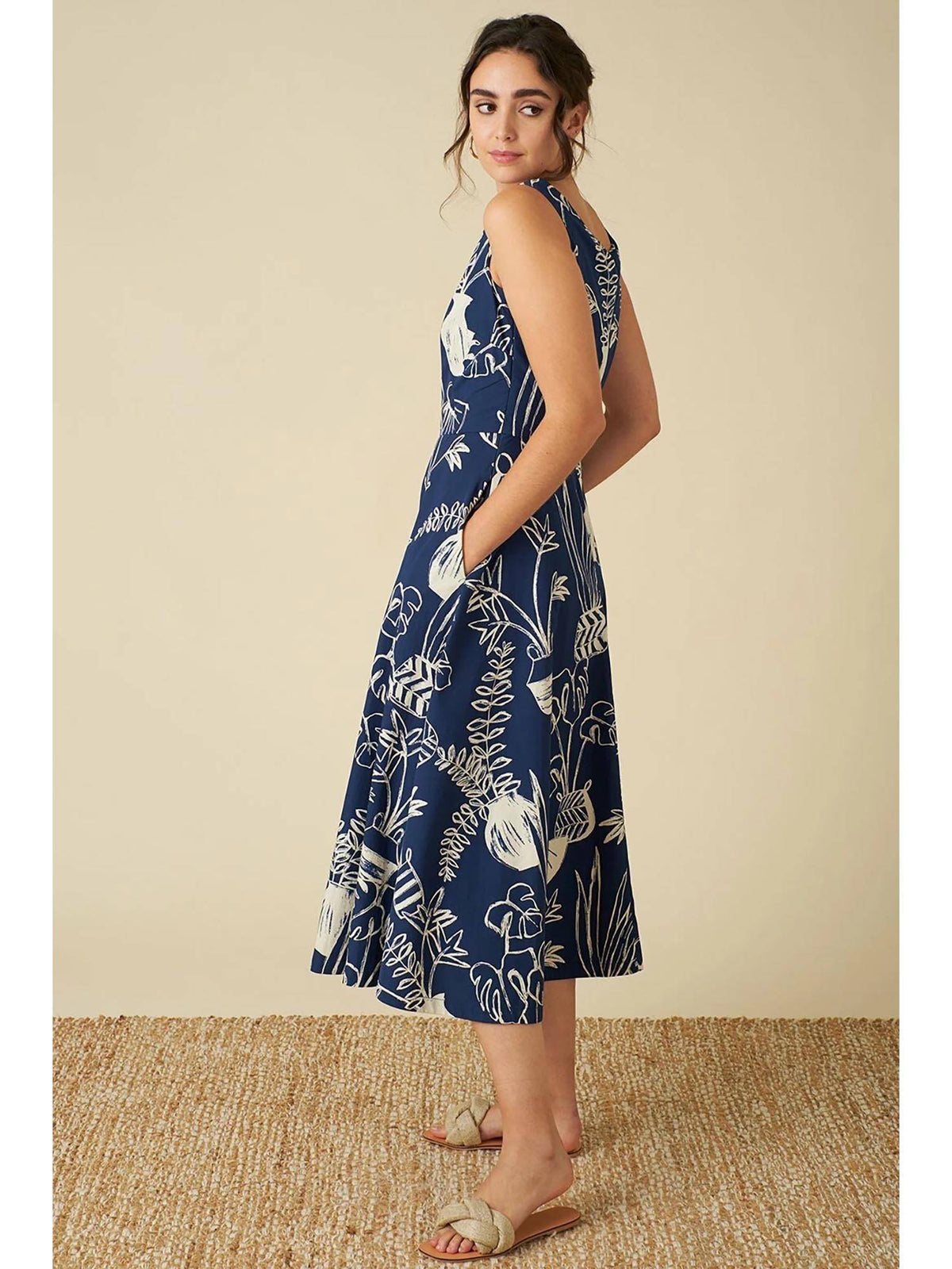 V-Neck Blue Midi Dress | D56 - view 4