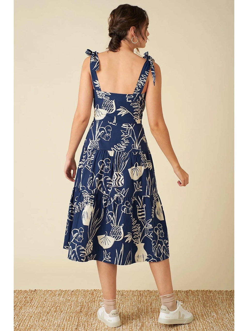 Square Neck Midi Dress | D56 - view 2