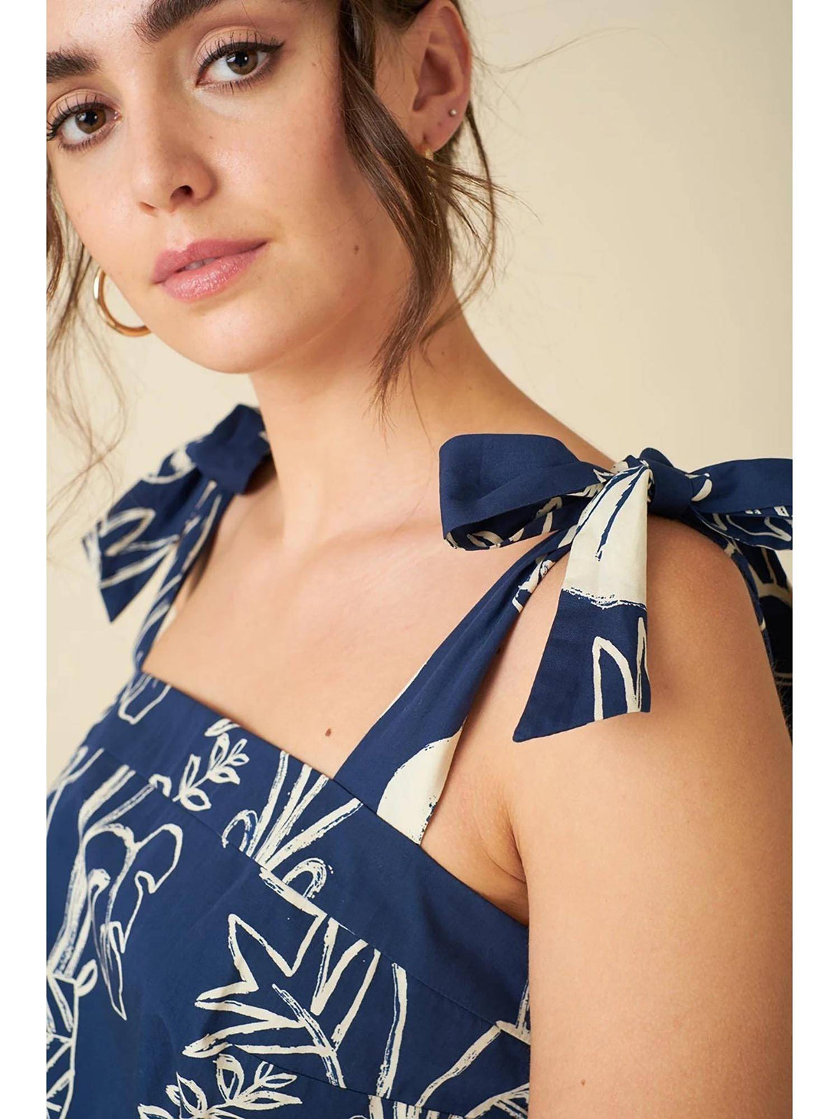 Square Neck Midi Dress | D56 - view 4