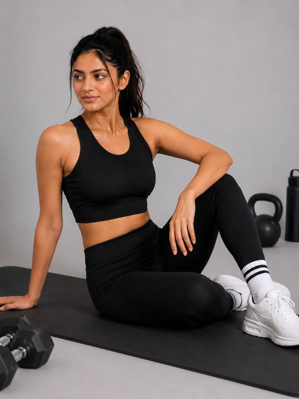 Black Padded Wire free Sports Bra for Women | sb09 - view 5