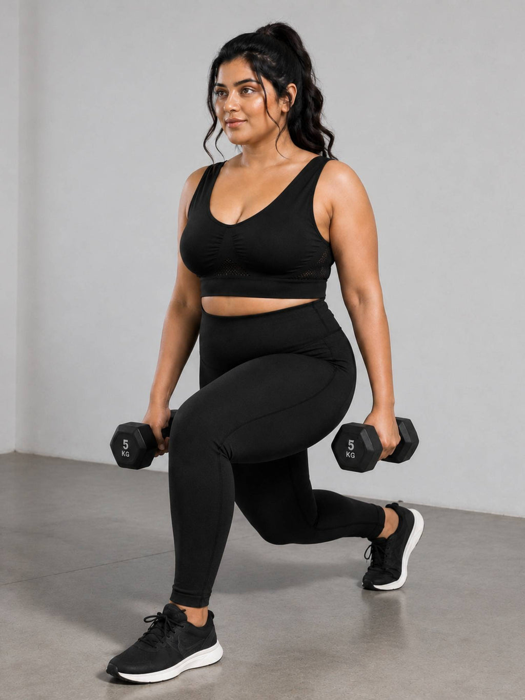 Black Padded Wire Free and High Coverage Sports Bra | sb09 - view 4