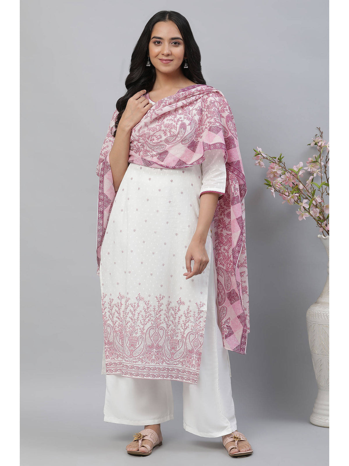 White Straight Kurta In Purple Floral Print | U3S - view 5